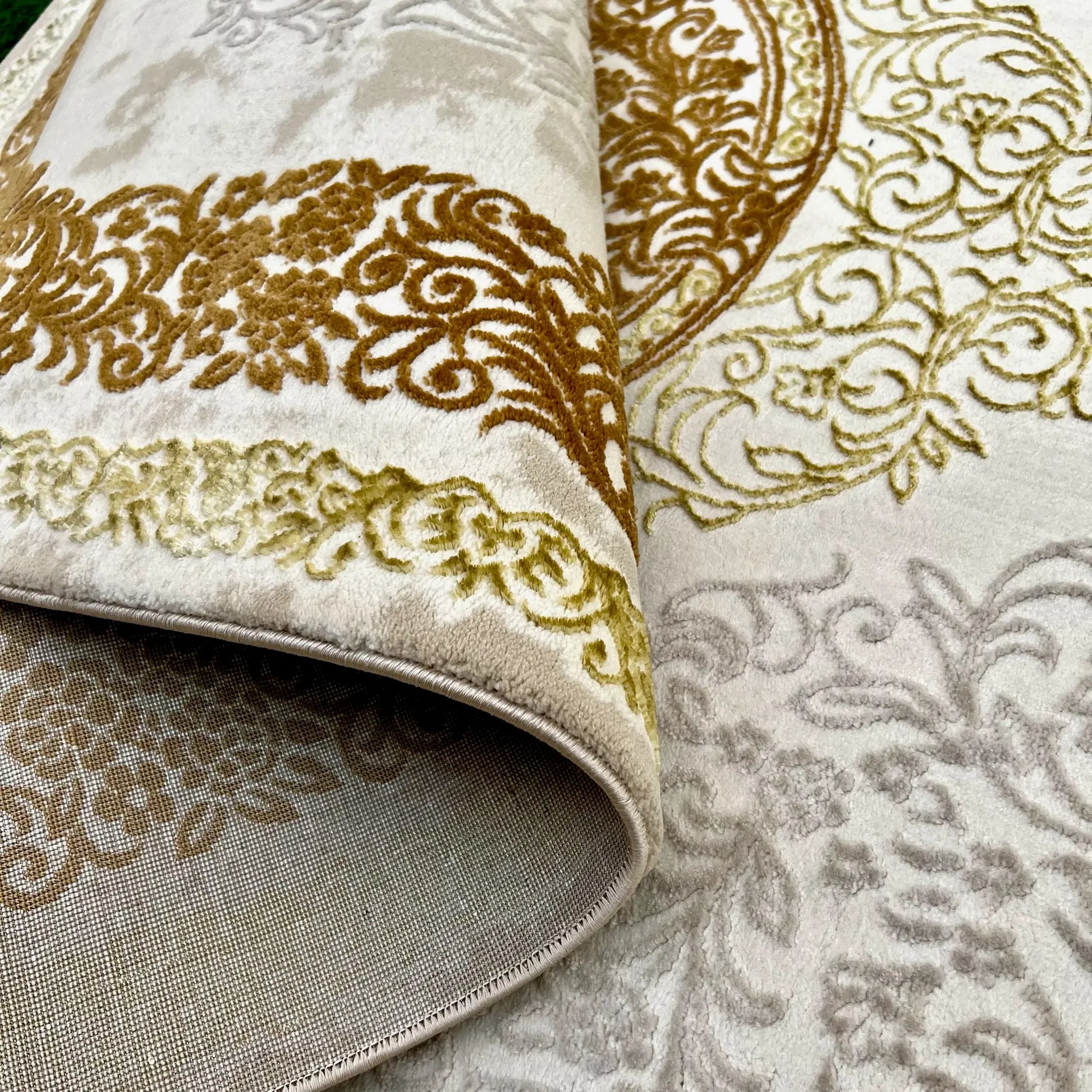 Aleyna Cream Gold Carpet (Rectangle)