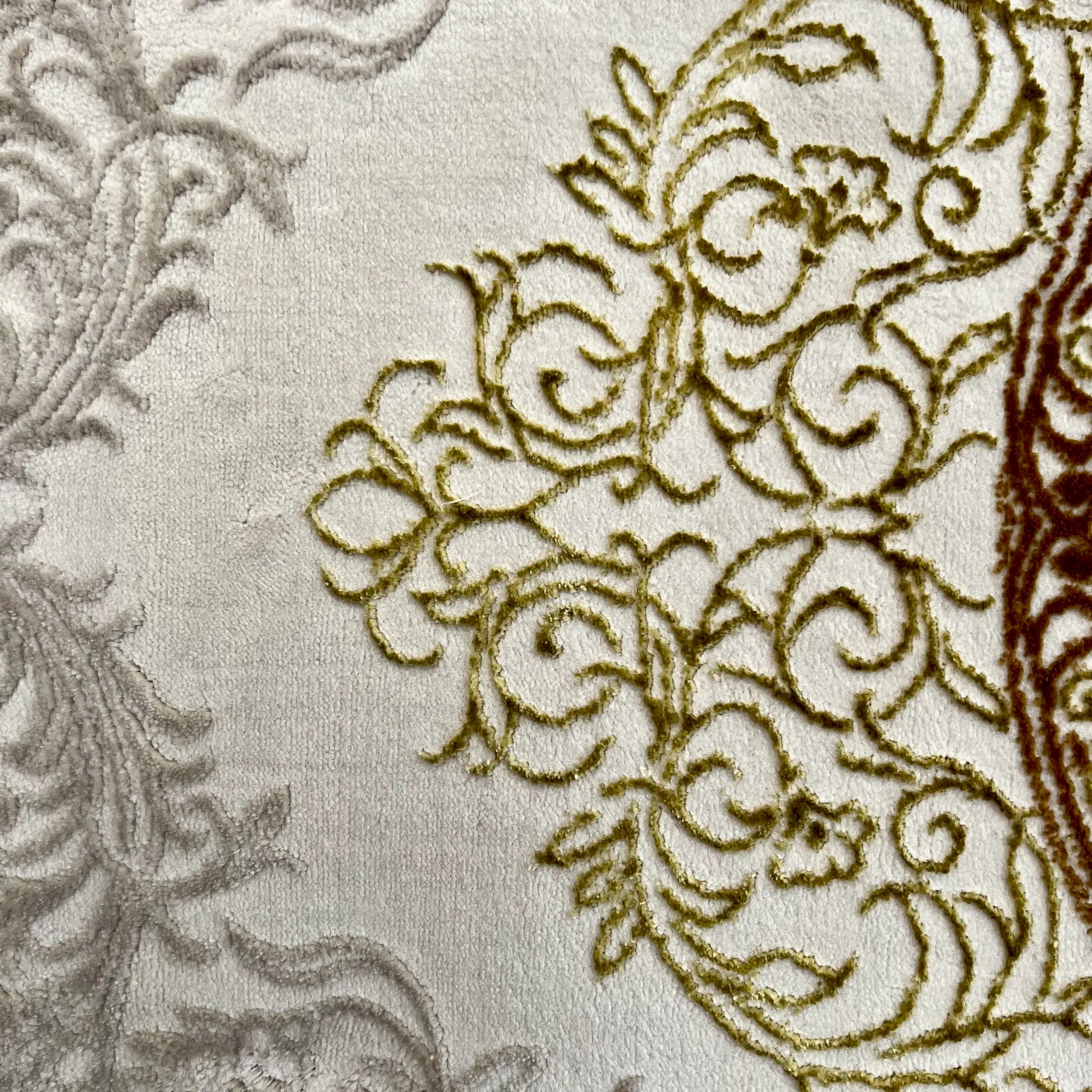 Aleyna Cream Gold Carpet (Rectangle)