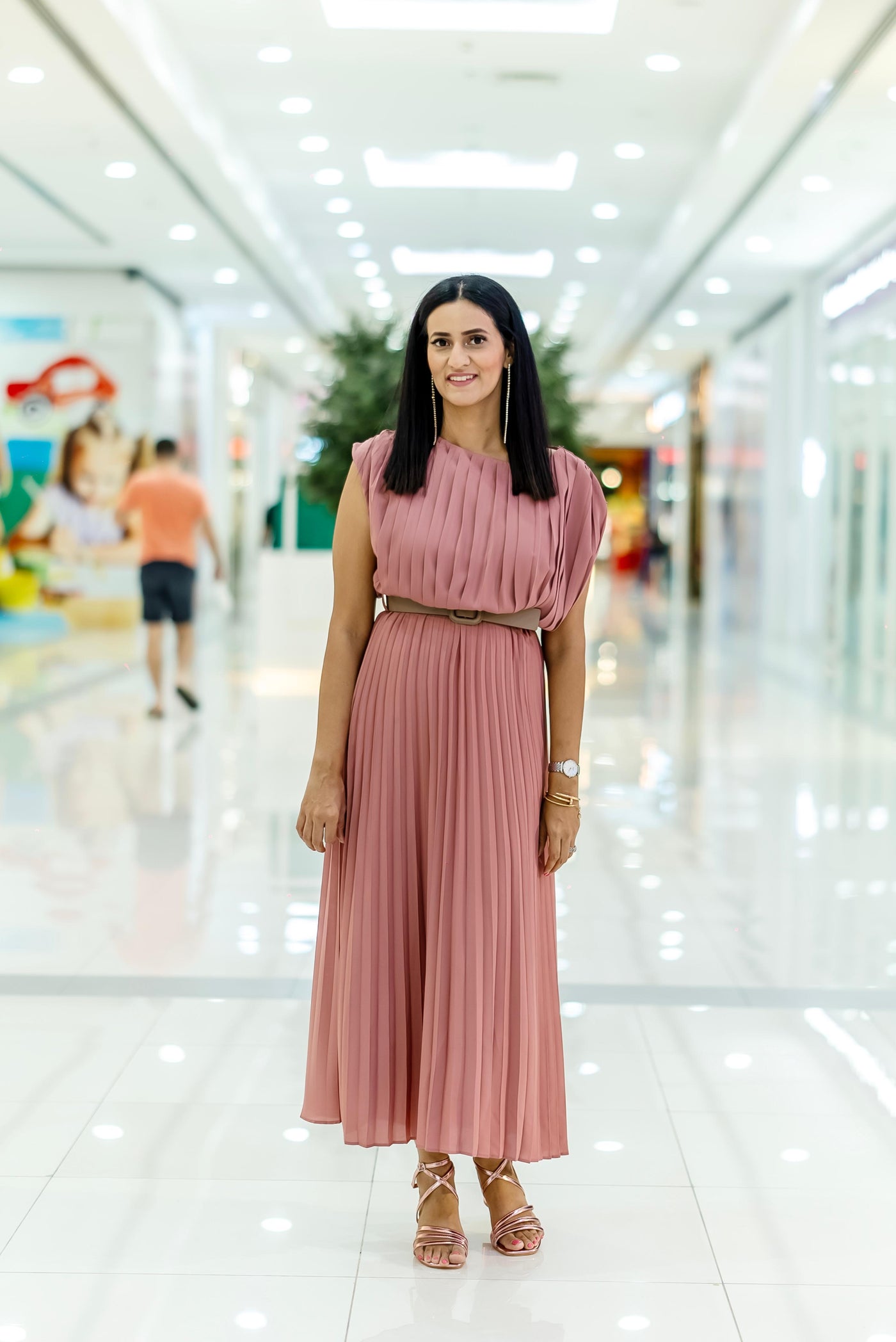 Ceo-alisha - Handpicked Furniture AE