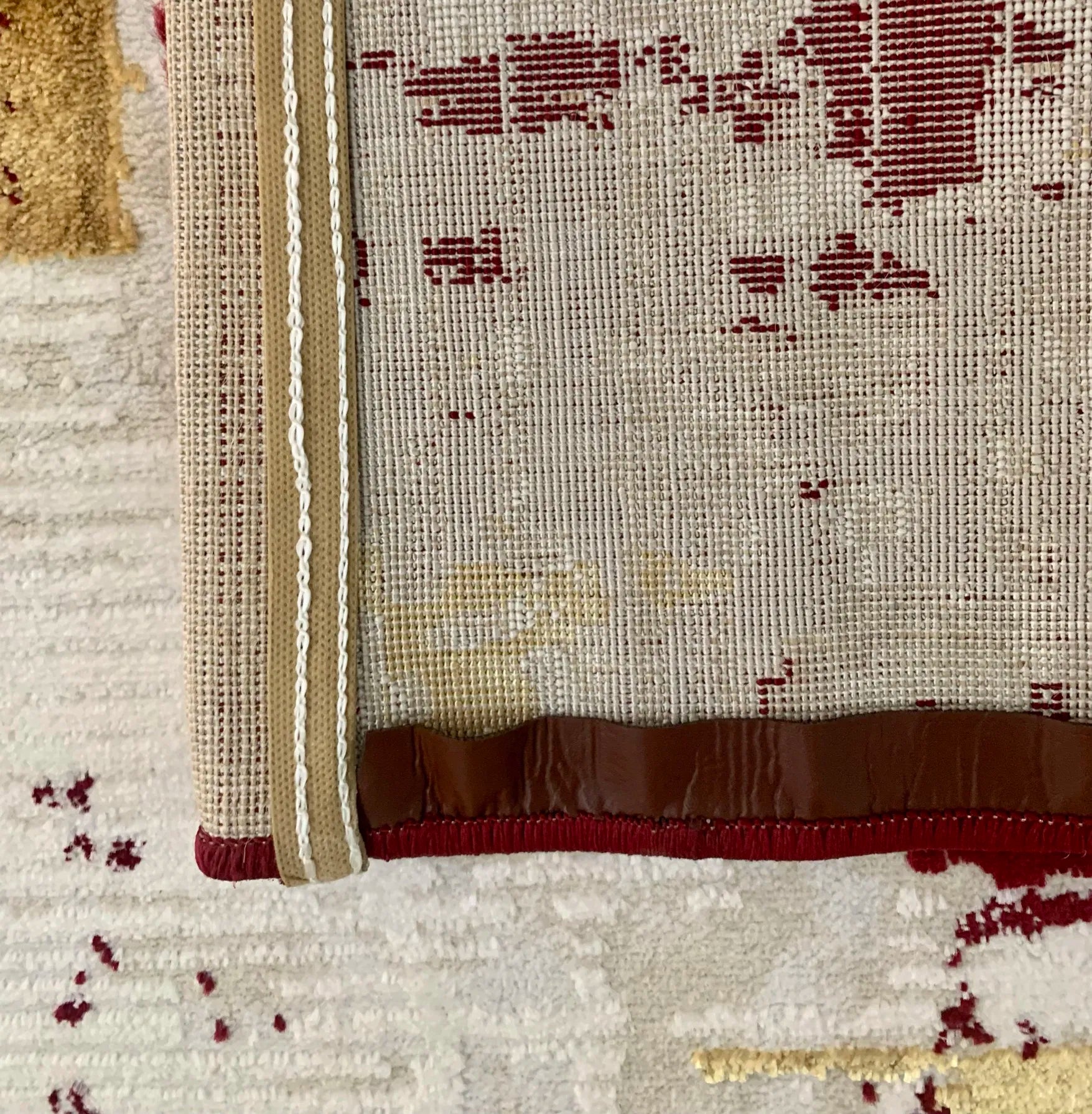 Athena Beige Red Carpet (Rectangle)