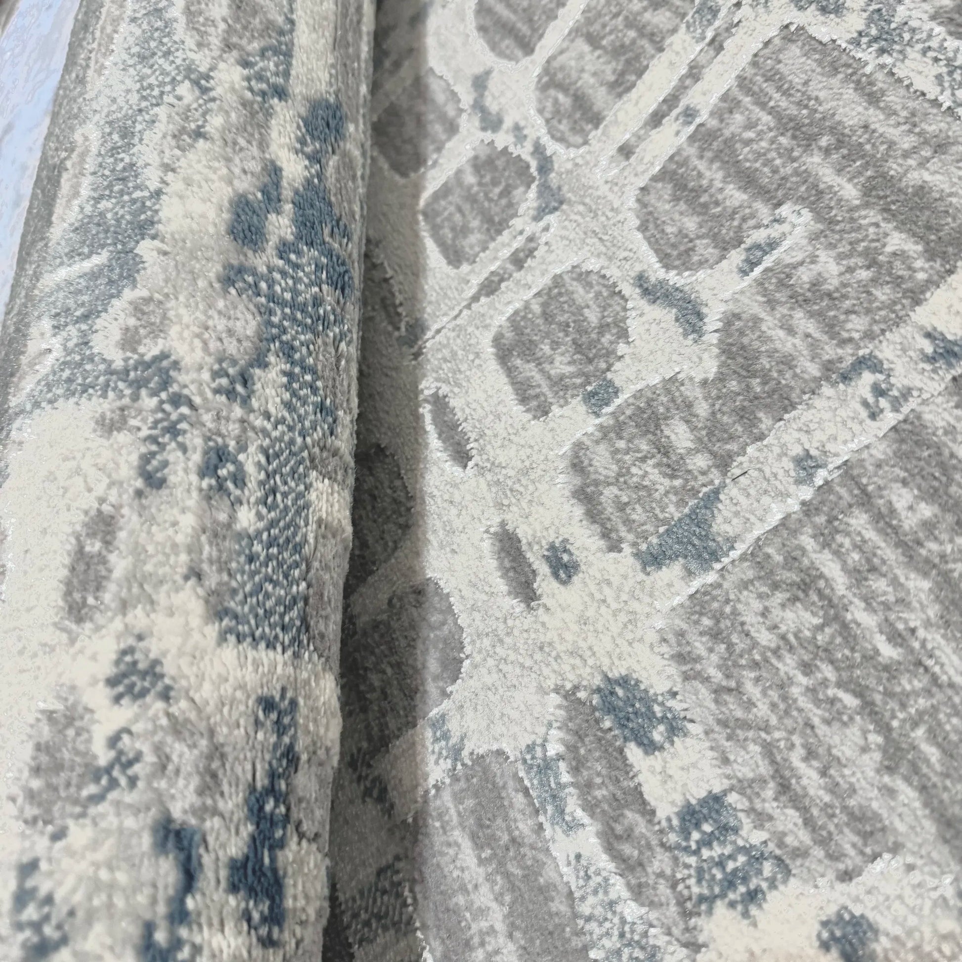 Marvel Grey Azure Blue Carpet (Runner)