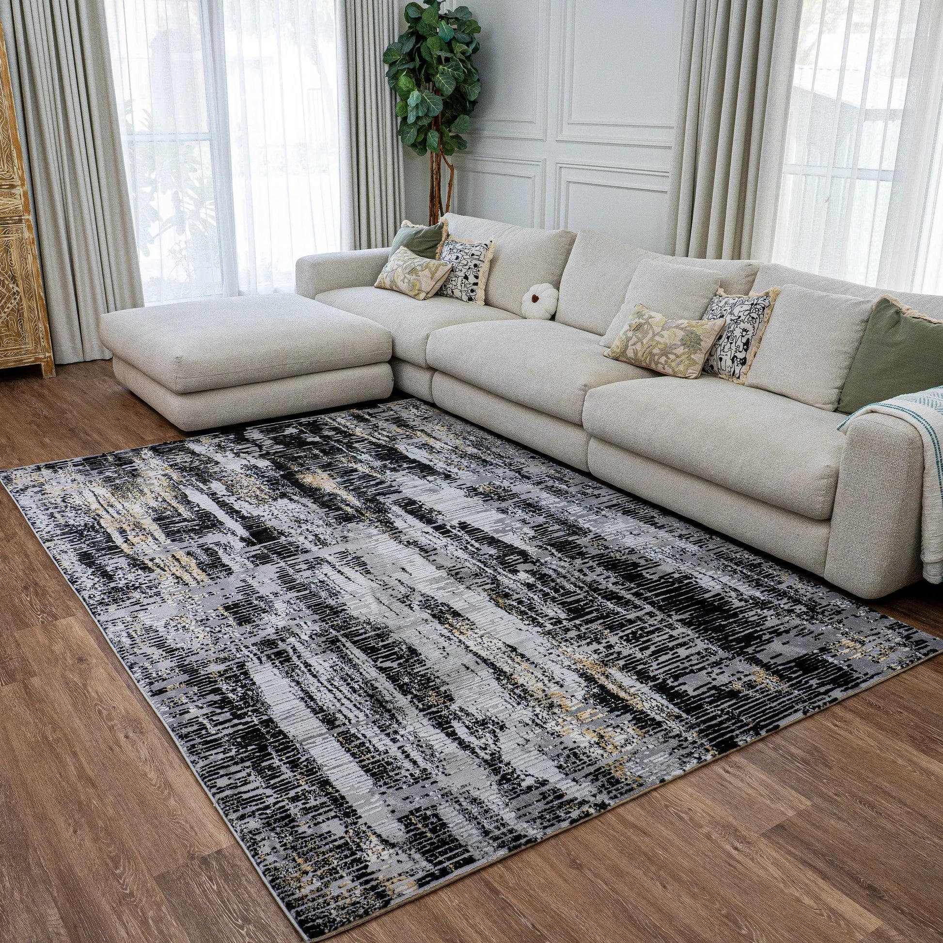 Maram Grey Black Carpet (Rectangle)