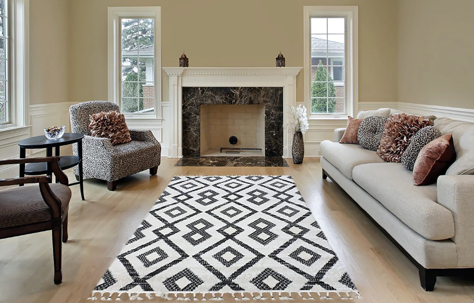 Nikka Cream Black Carpet (Rectangle)