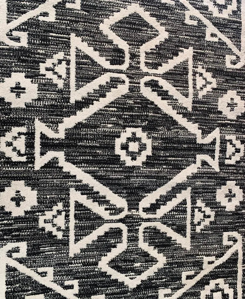 Iona Cream Black Carpet (Rectangle)