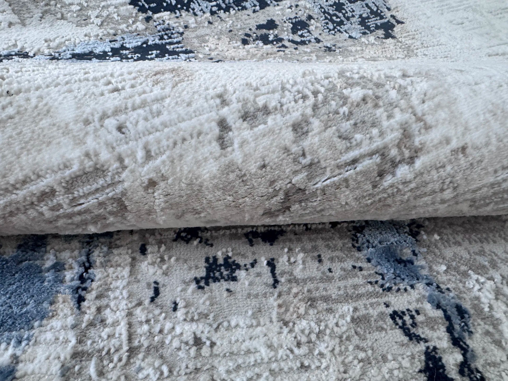 Merry Grey Navy Blue Carpet (Round)