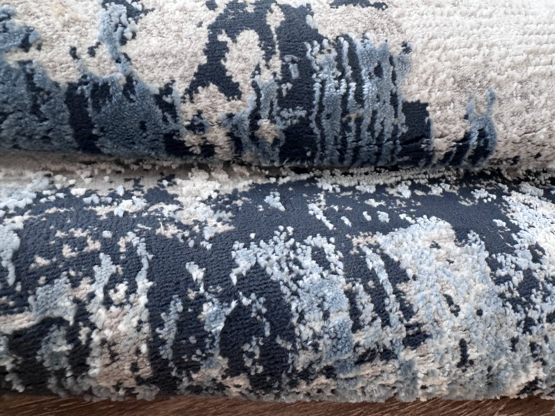 Merry Grey Navy Blue Carpet (Round)