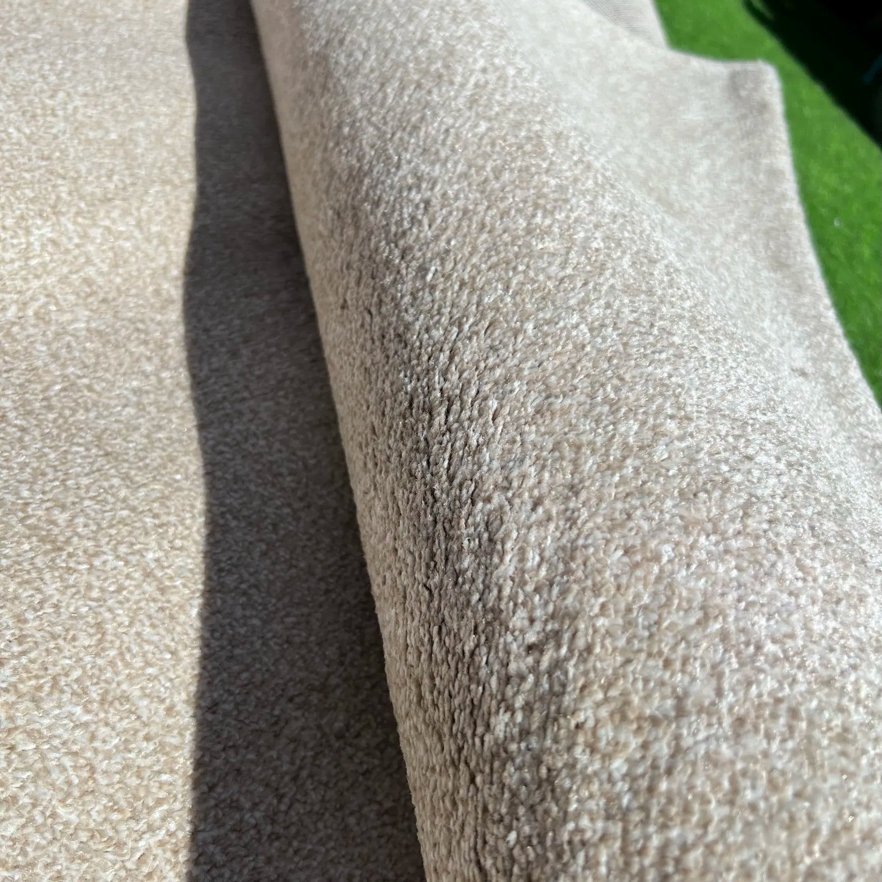 Paolo Beige Carpet (Rectangle)