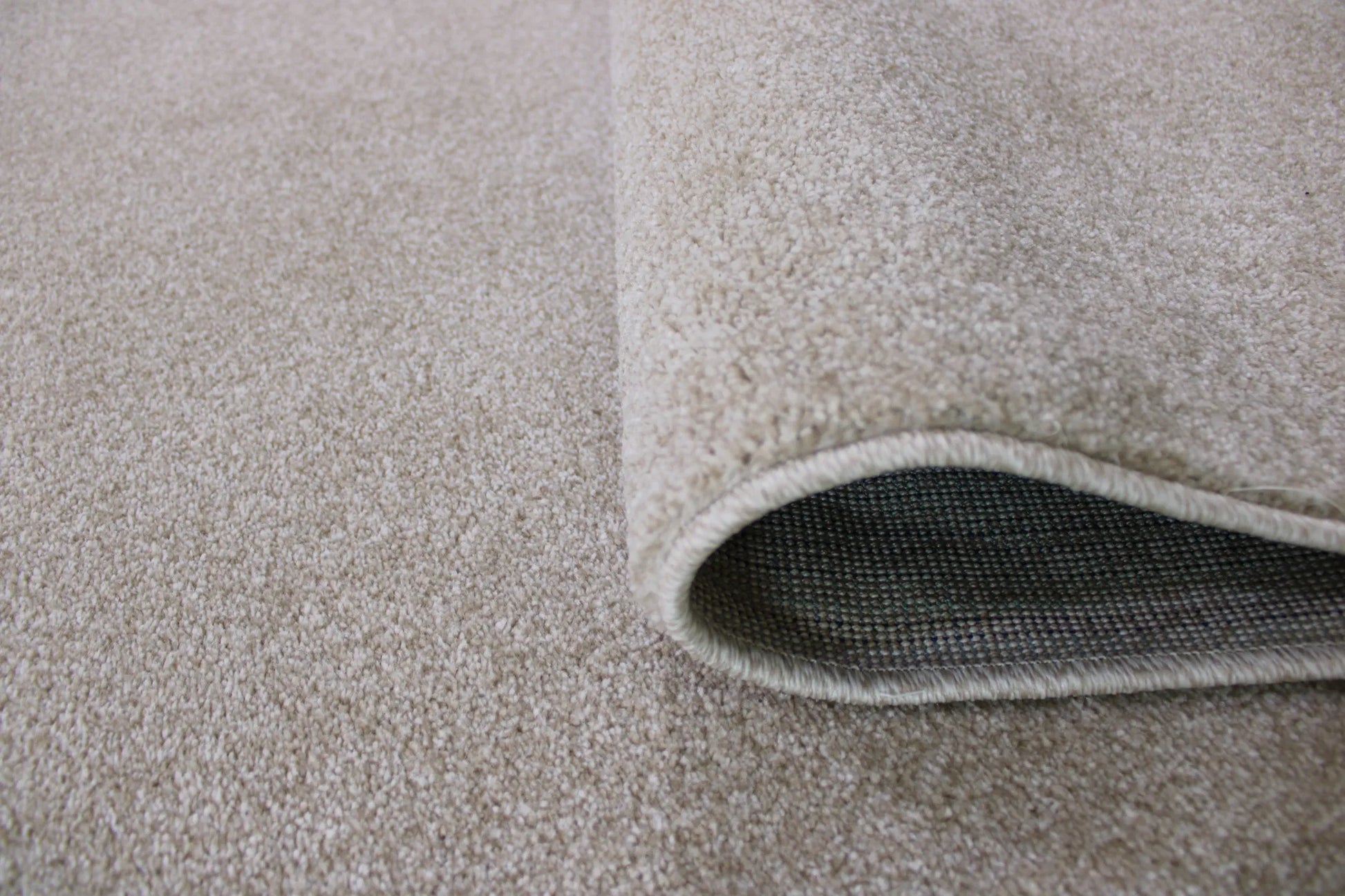 Paolo Beige Carpet (Rectangle)