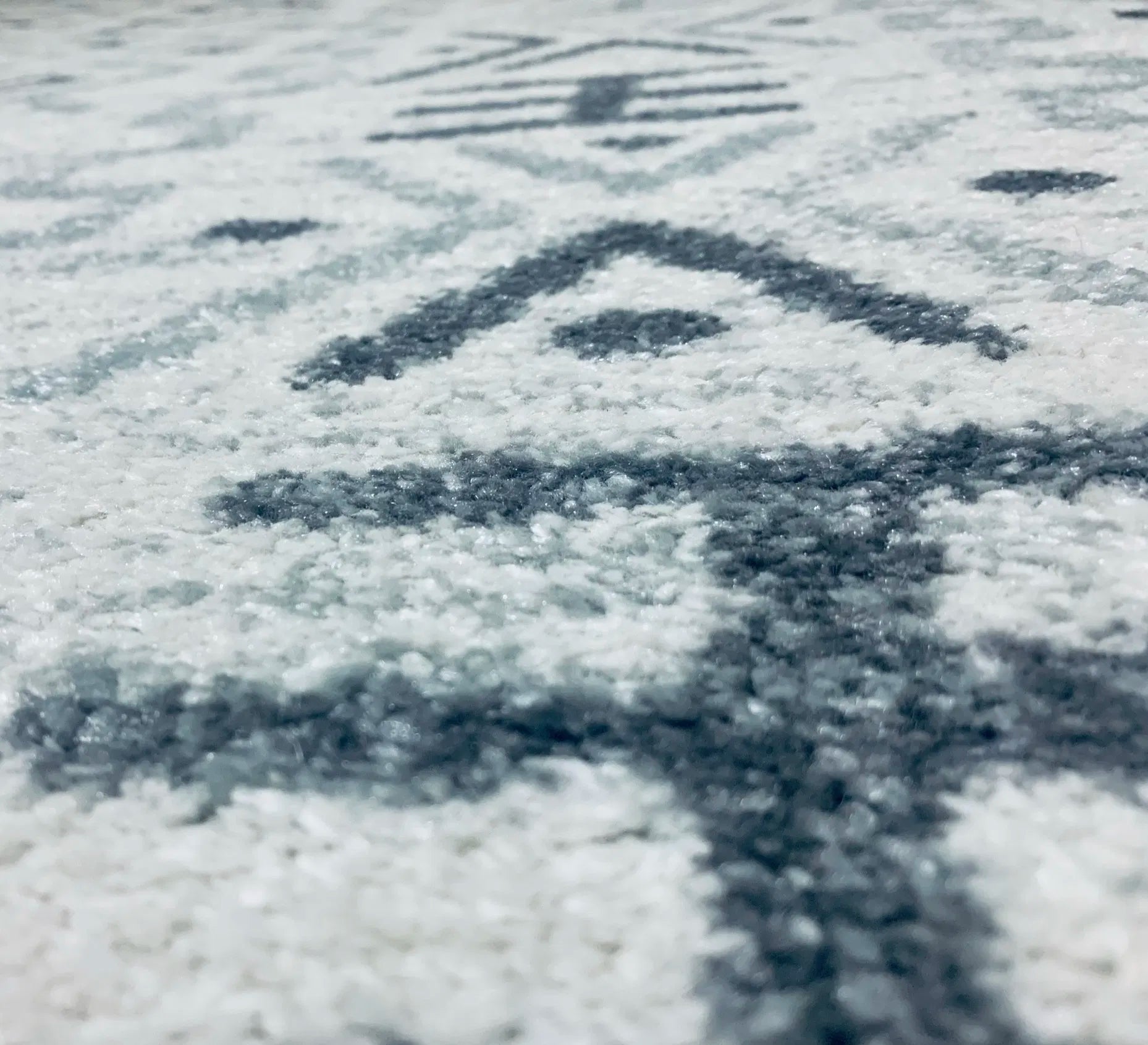 Galatsi Cream Grey Distressed Design Carpet (Runner)