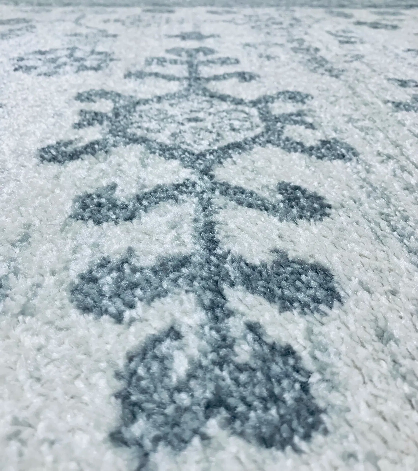 Kavala Cream Grey Distressed Design Carpet (Square)