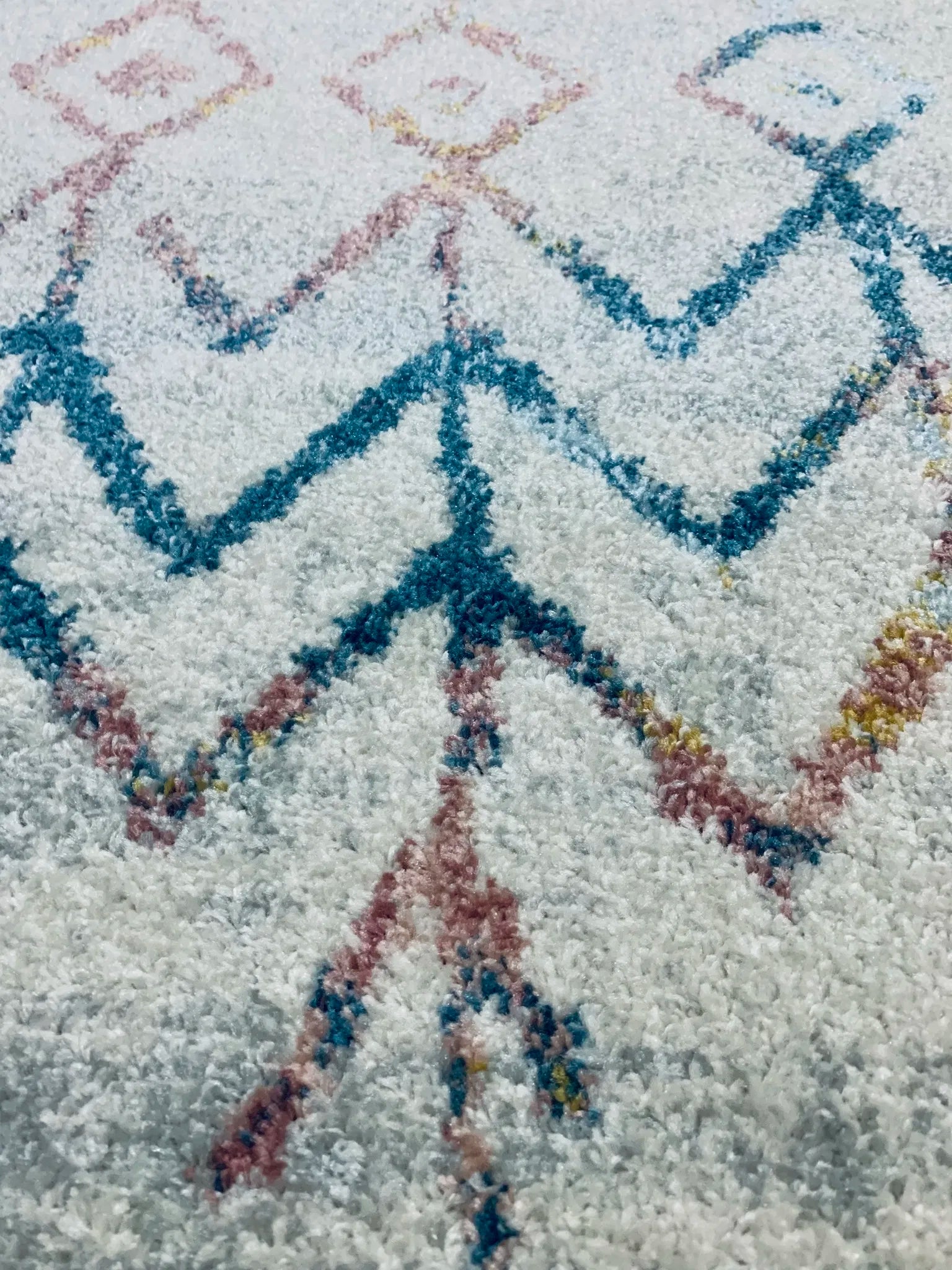 Chalkida Distressed Design Cream Multi-colour Carpet (Runner)