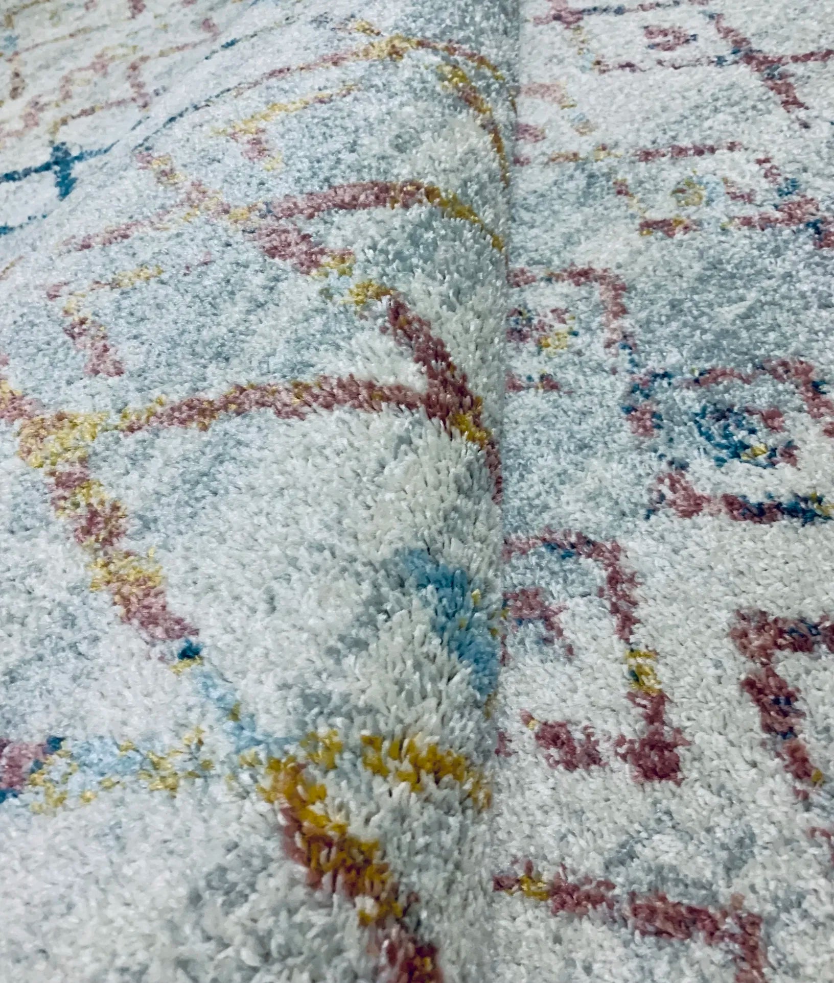 Chalkida Distressed Design Cream Multi-colour Carpet (Runner)