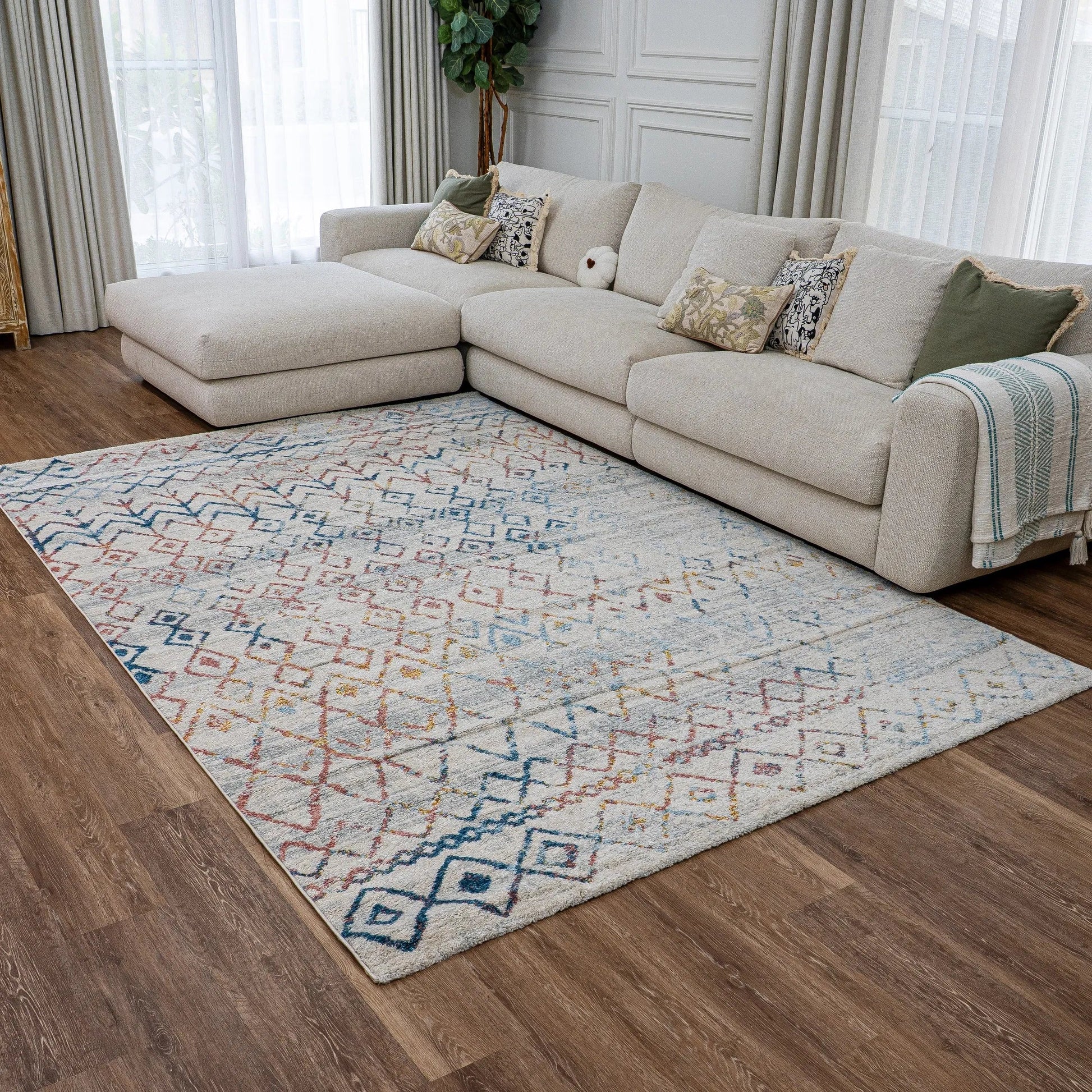 Chalkida Distressed Design Cream Multi-colour Carpet (Rectangle)