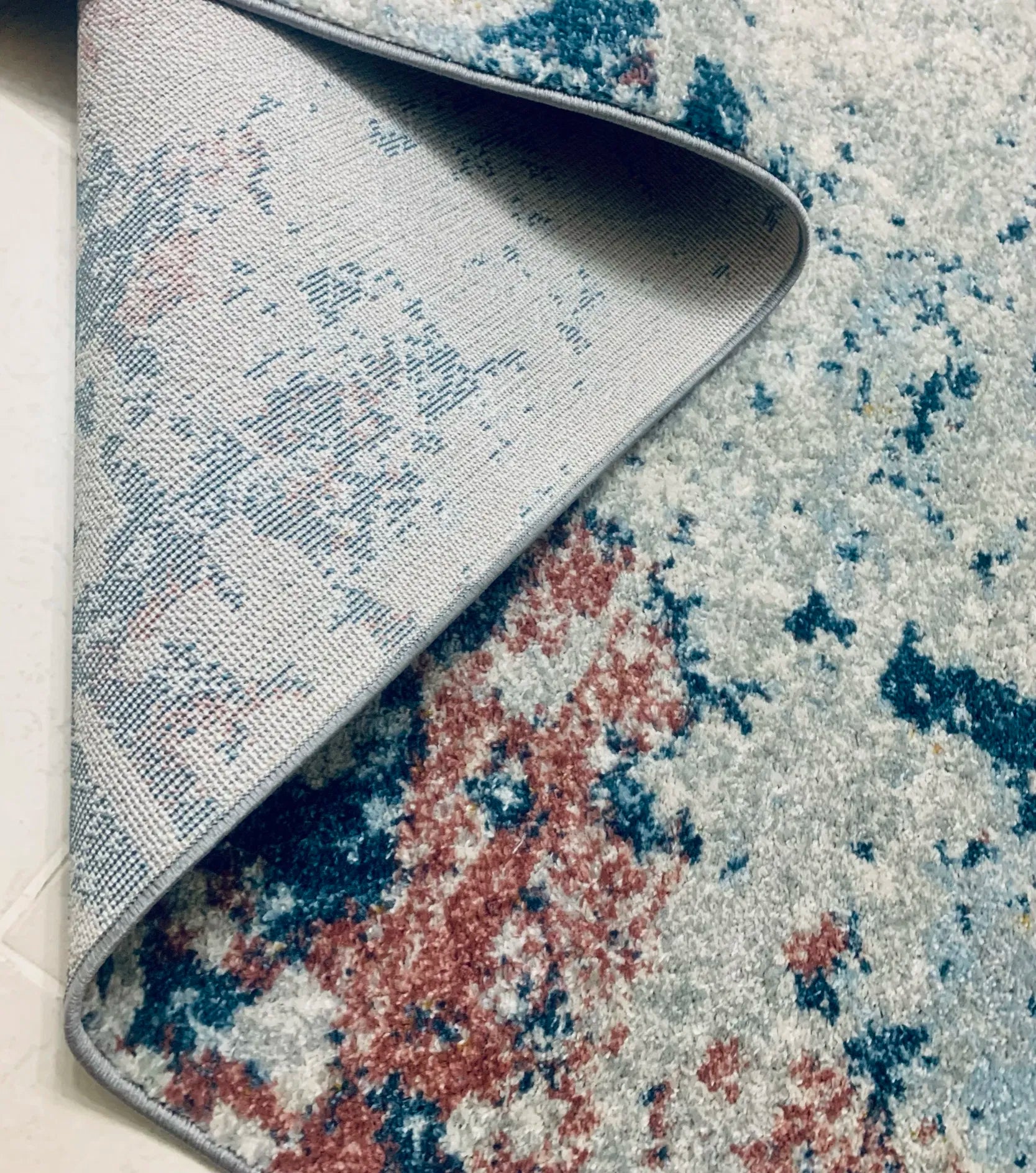 Serres Cream Multi-colour Distressed Design Carpet (Rectangle)