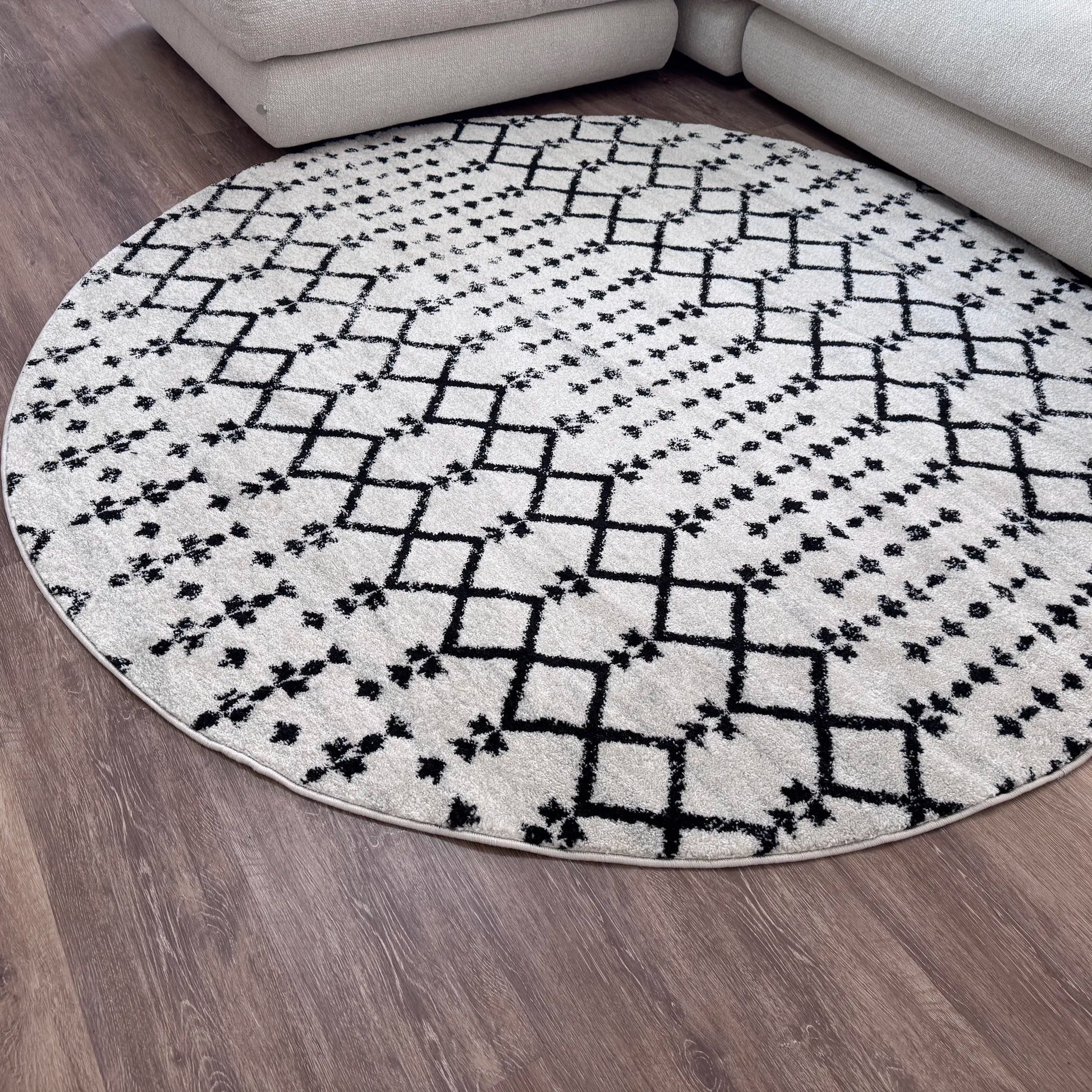 Rodos Cream Black Distressed Design Carpet (Runner)