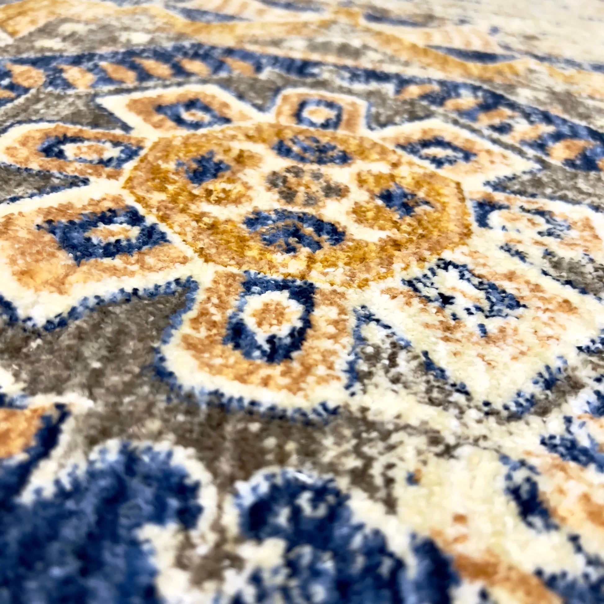 Kos Beige Blue Distressed Design Carpet (Rectangle)