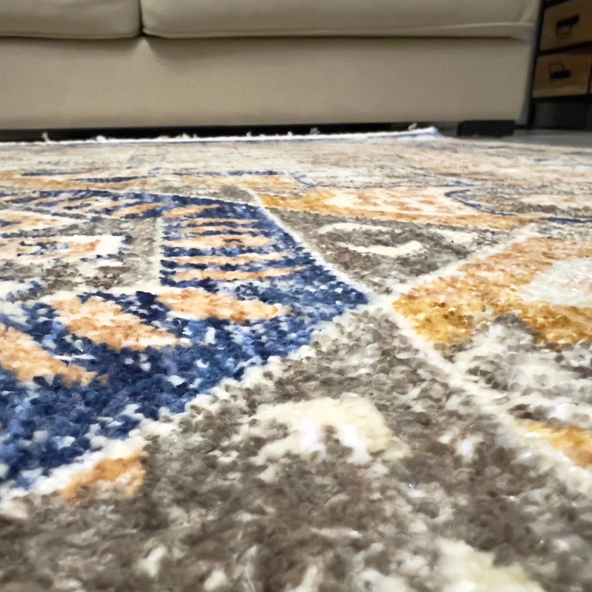 Kos Beige Blue Distressed Design Carpet (Rectangle)