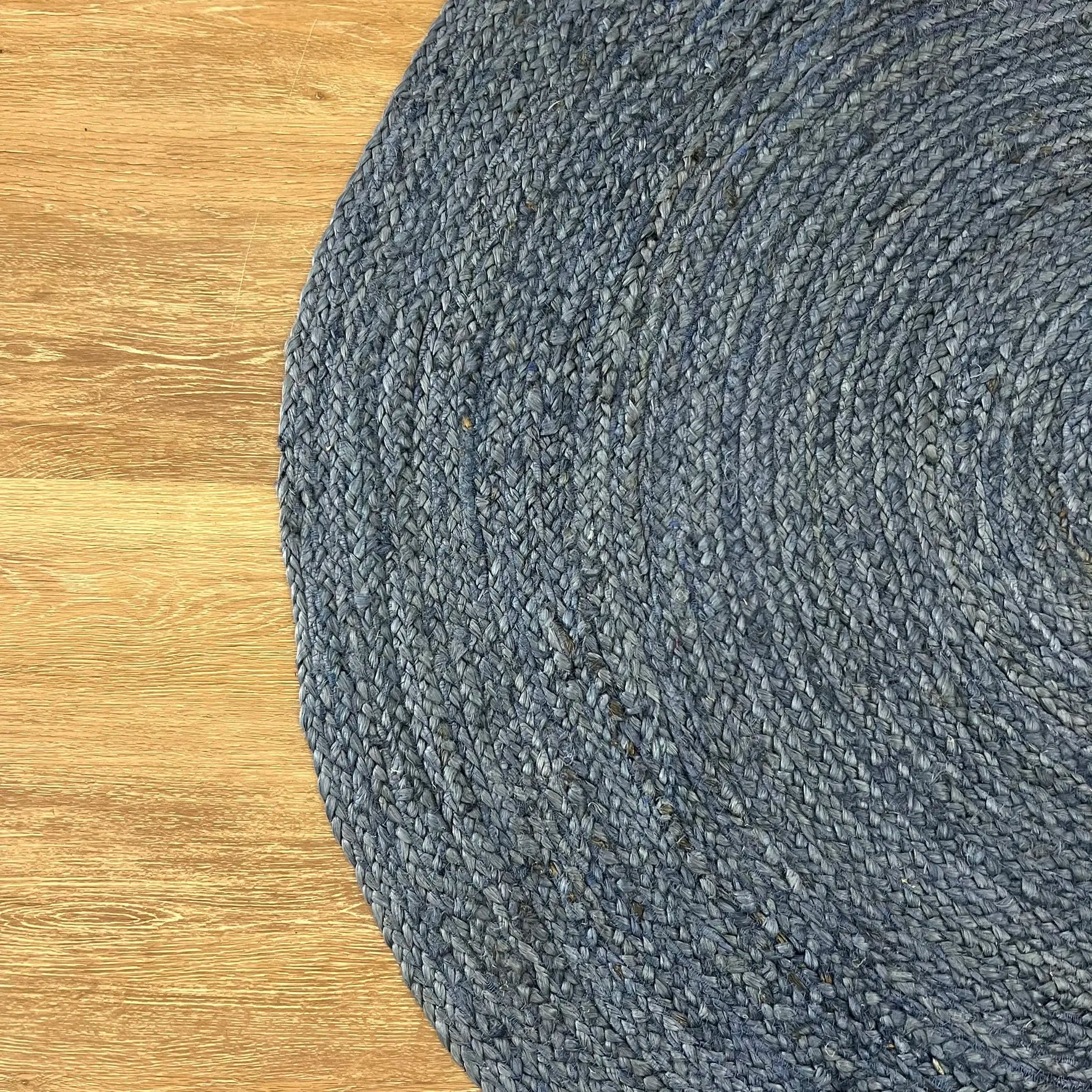 Zefyri Navy Blue Carpet (Round)