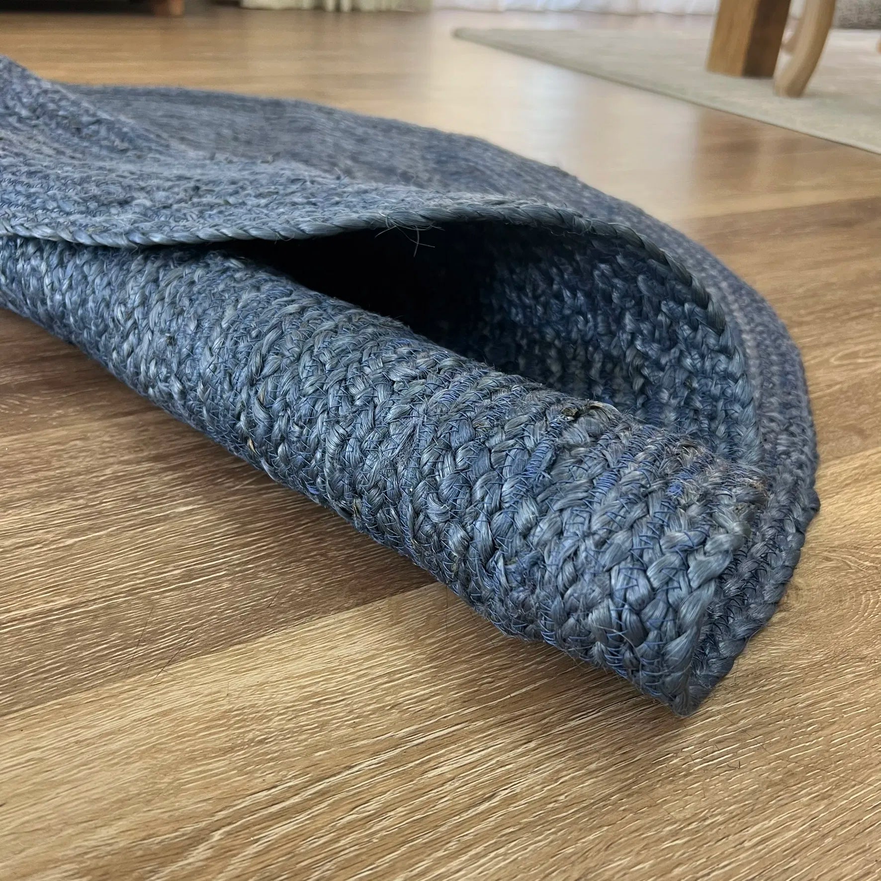 Zefyri Navy Blue Carpet (Round)