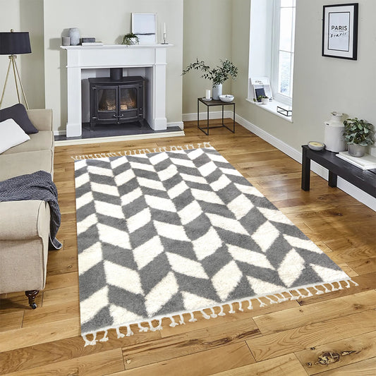 Arrow White, Grey Carpet (Rectangle)