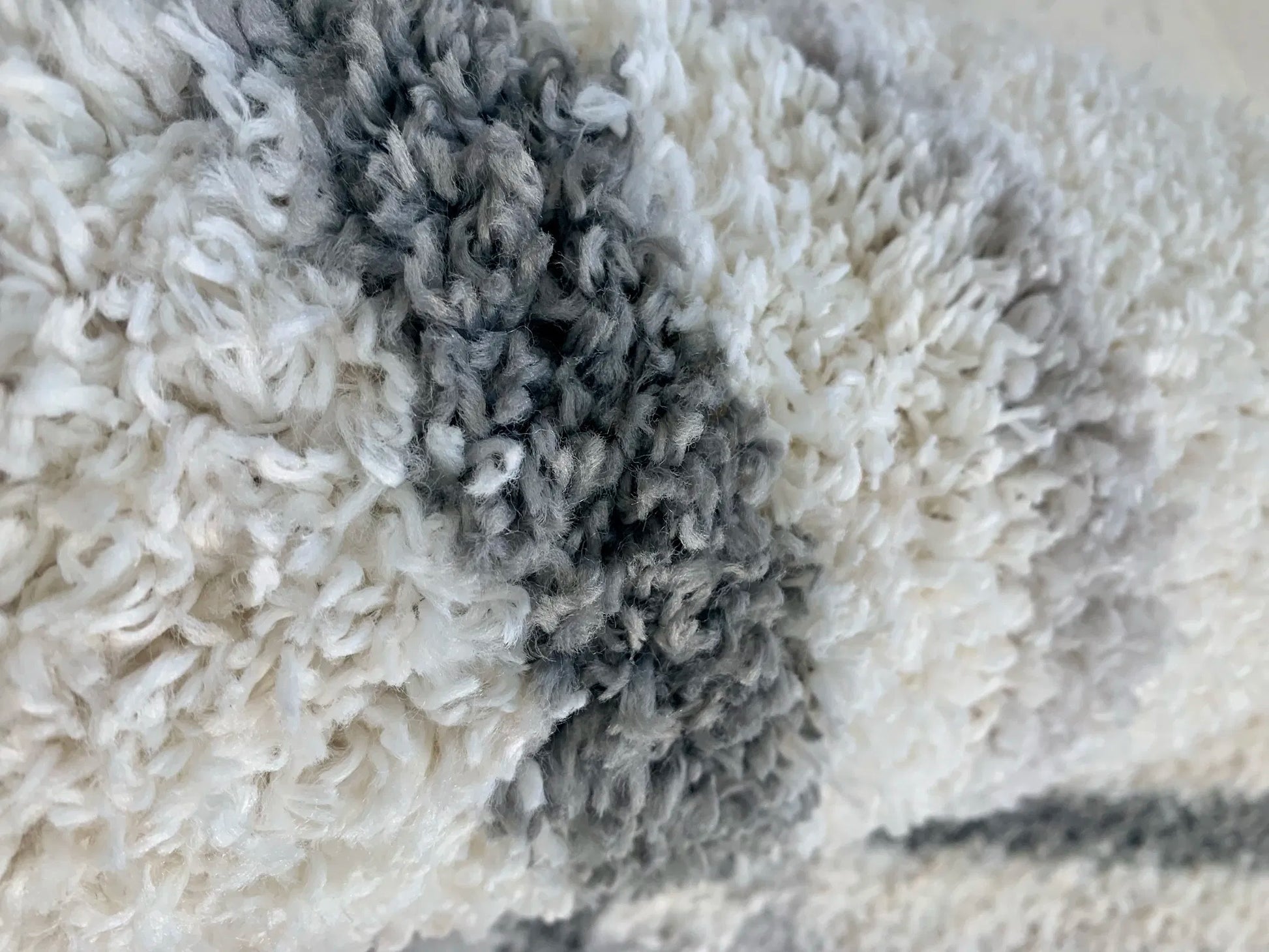 Musa-White,-Grey-Carpet-(Rectangle)