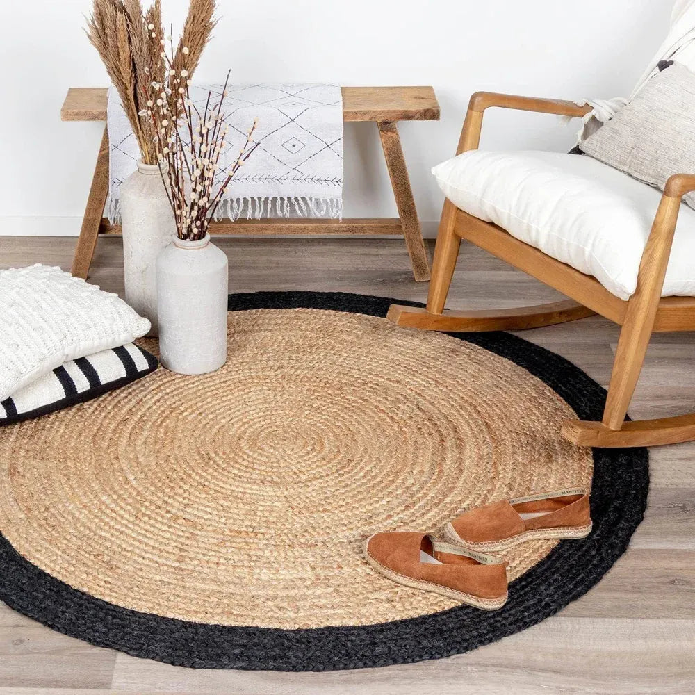 Porto Natural Beige, Black Carpet-(Round)
