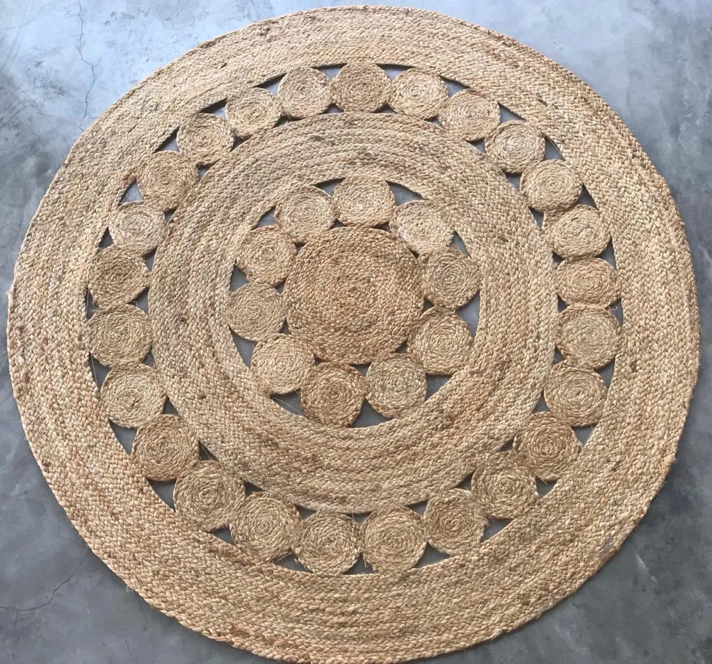 Tyrna Beige Carpet (Round)