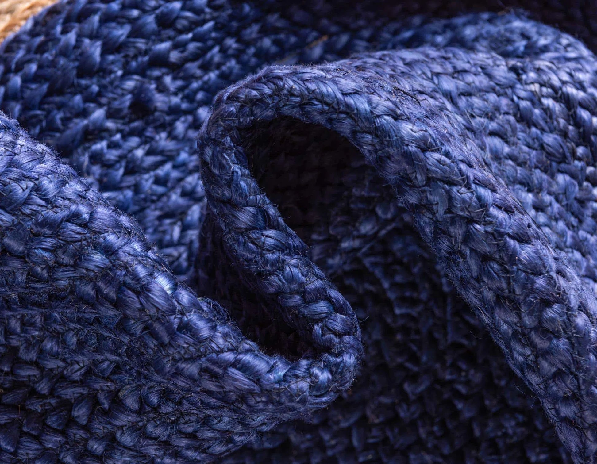 Antalya Natural Beige, Navy Blue Carpet (Round)