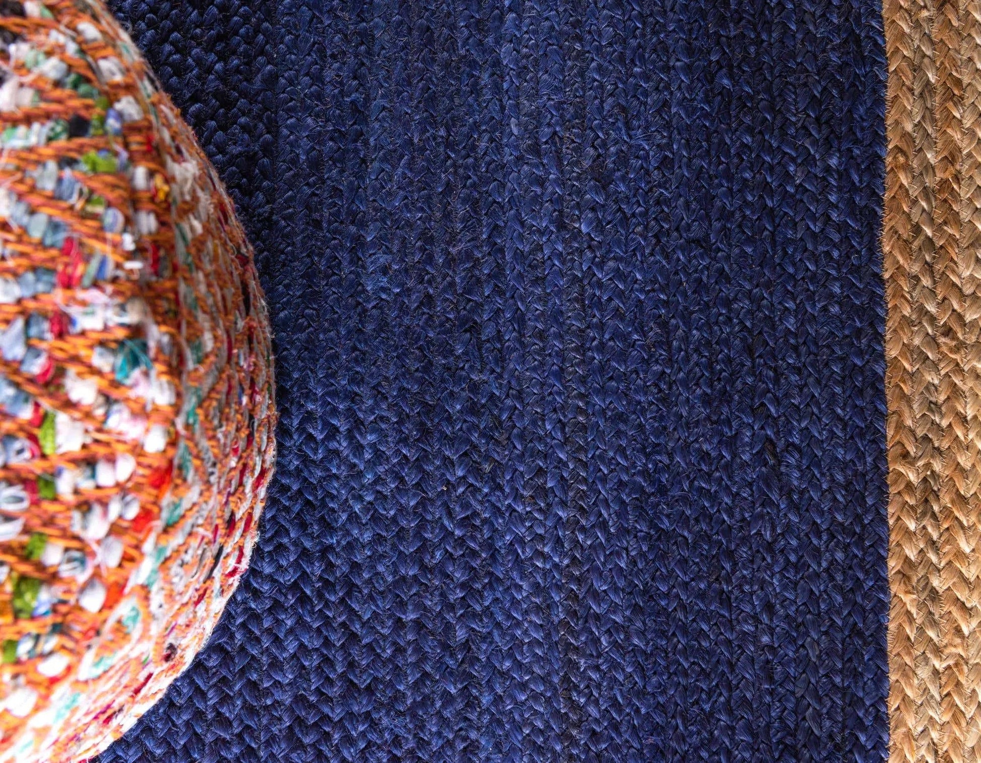 Antalya Natural Beige, Navy Blue Carpet (Round)