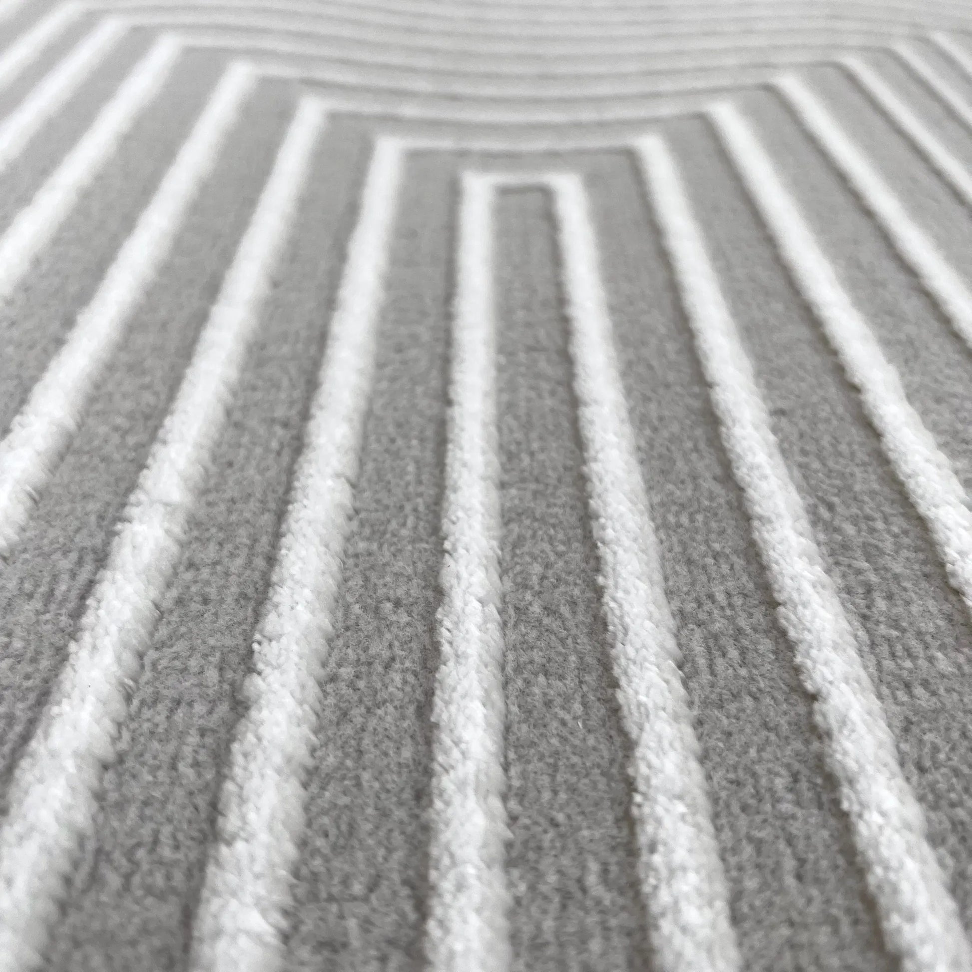 Lito Grey Carpet (Round)