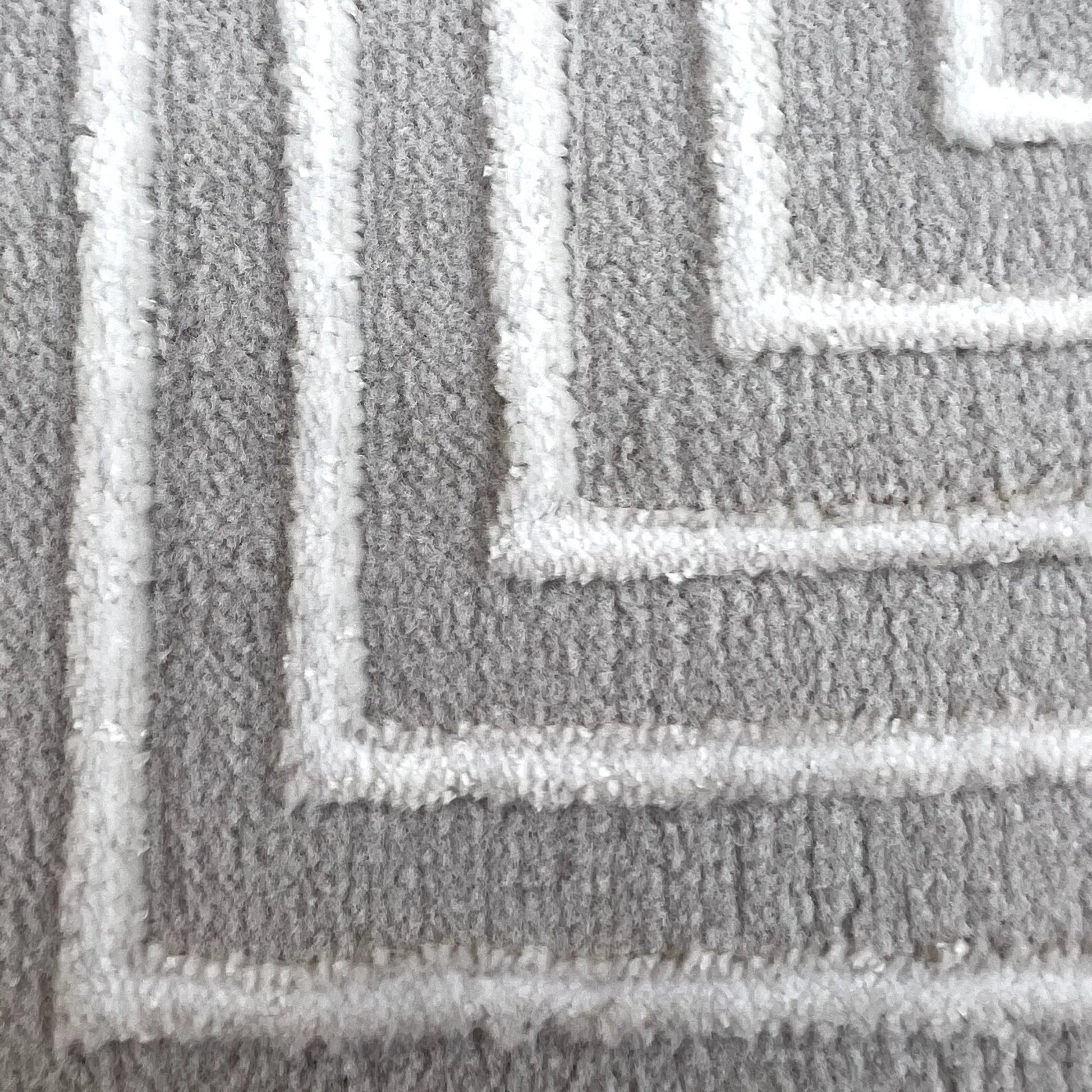 Lito Grey Carpet (Round)