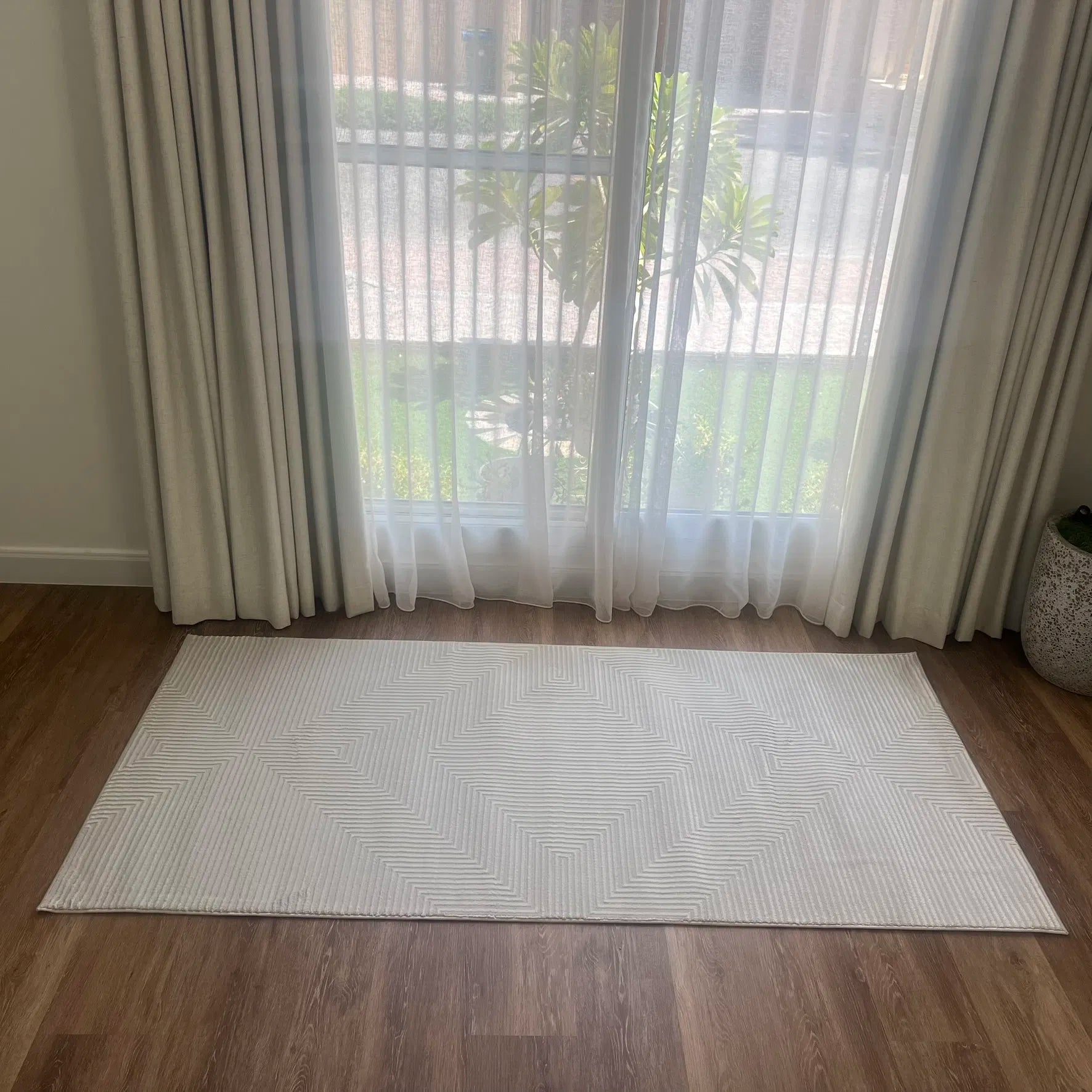 Lito Grey Carpet (Runner)
