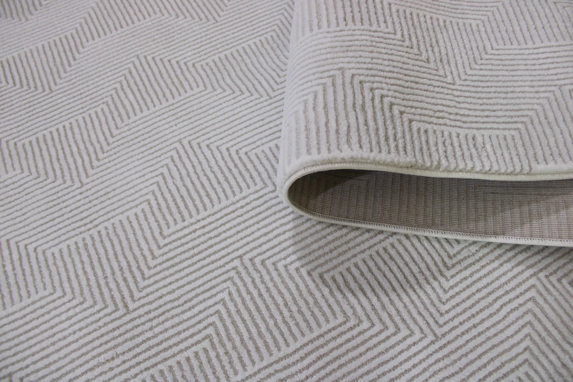 Mohen Cream Carpet (Runner)