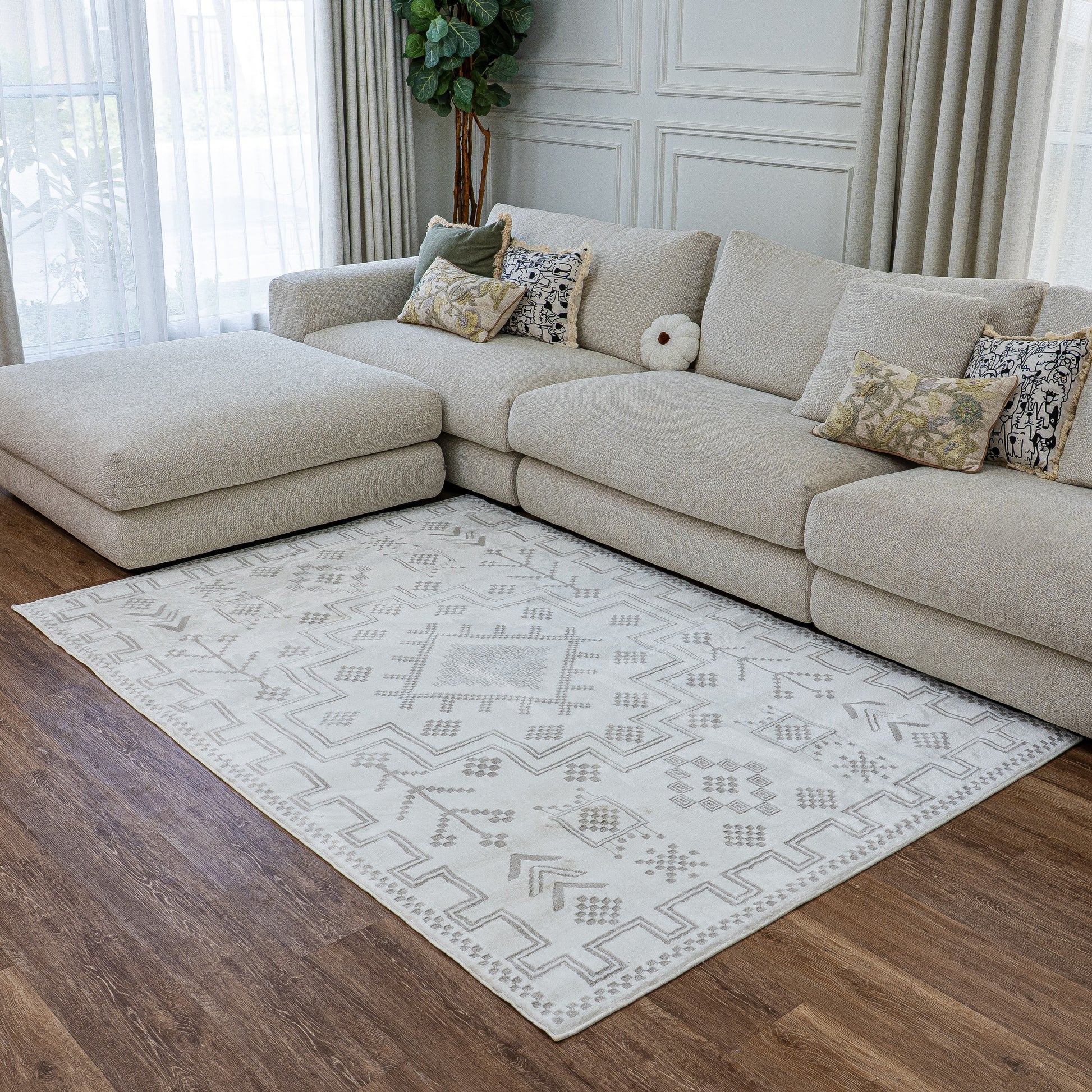 Simplicity-9892-Cream-1_f531687b-57cd-432c-bf6f-977d651802f8 - Handpicked Furniture AE