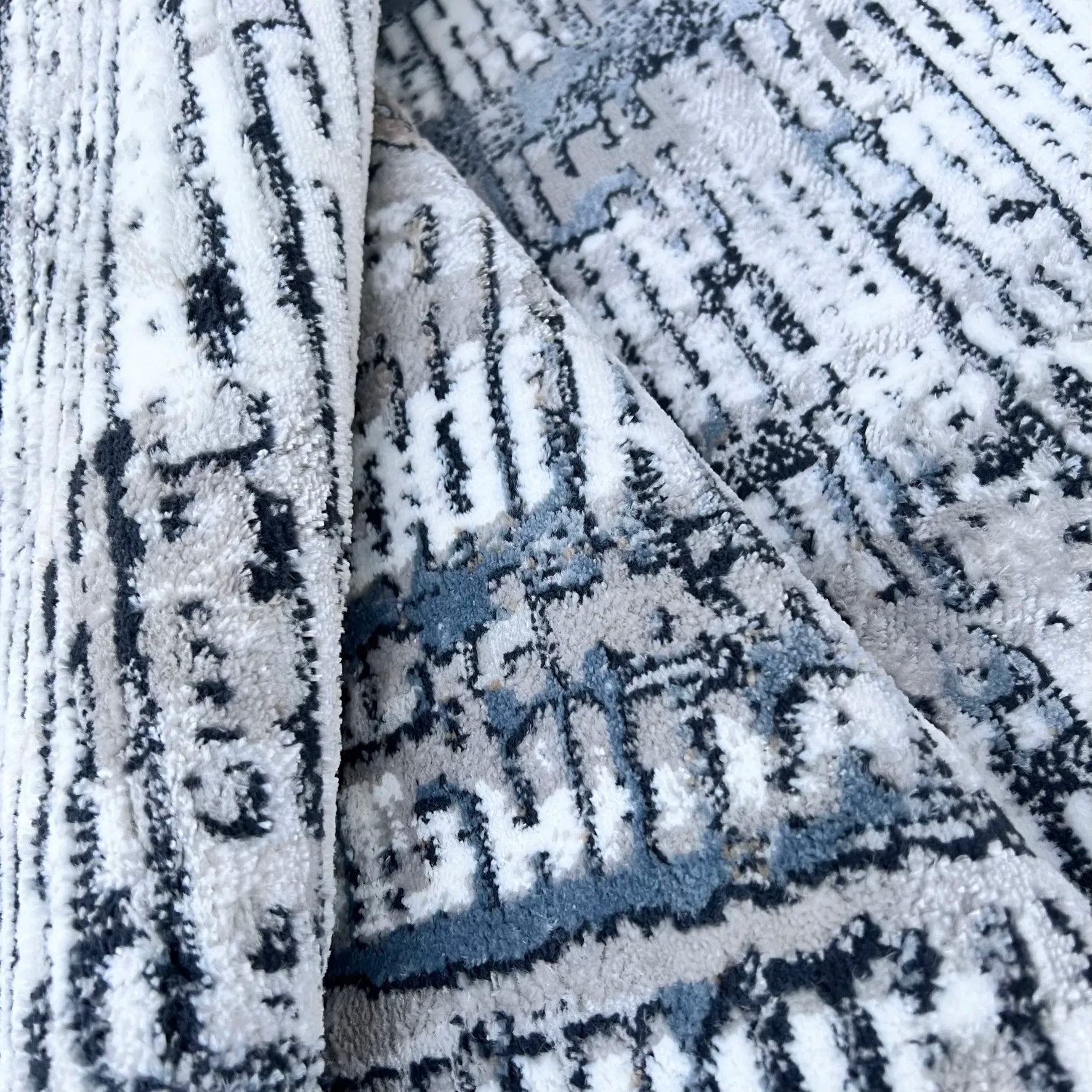 Infinity Grey Navy Blue Carpet (Round)