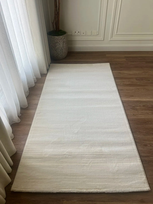 Snow White Carpet (Runner)