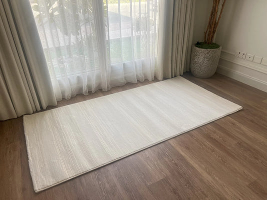 Snow White Carpet (Runner)