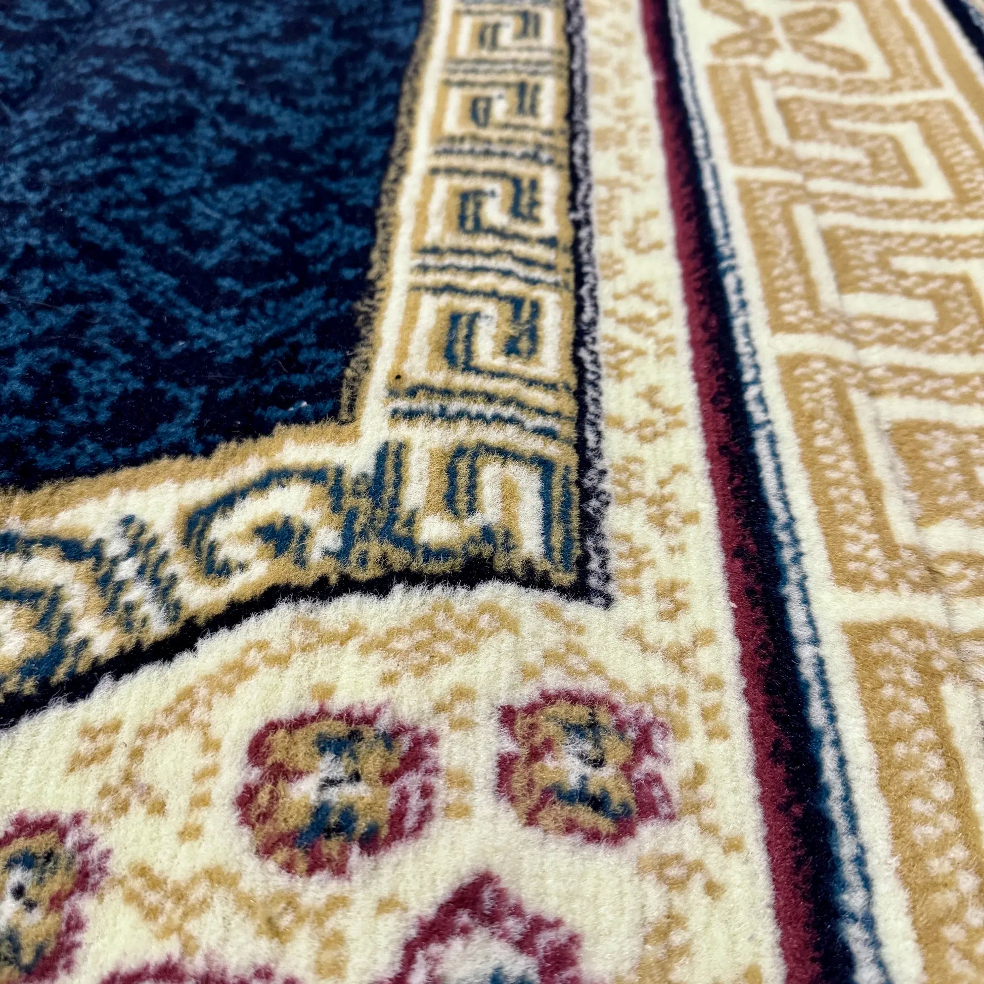Regalia Black, Golden Carpet (Rectangle)