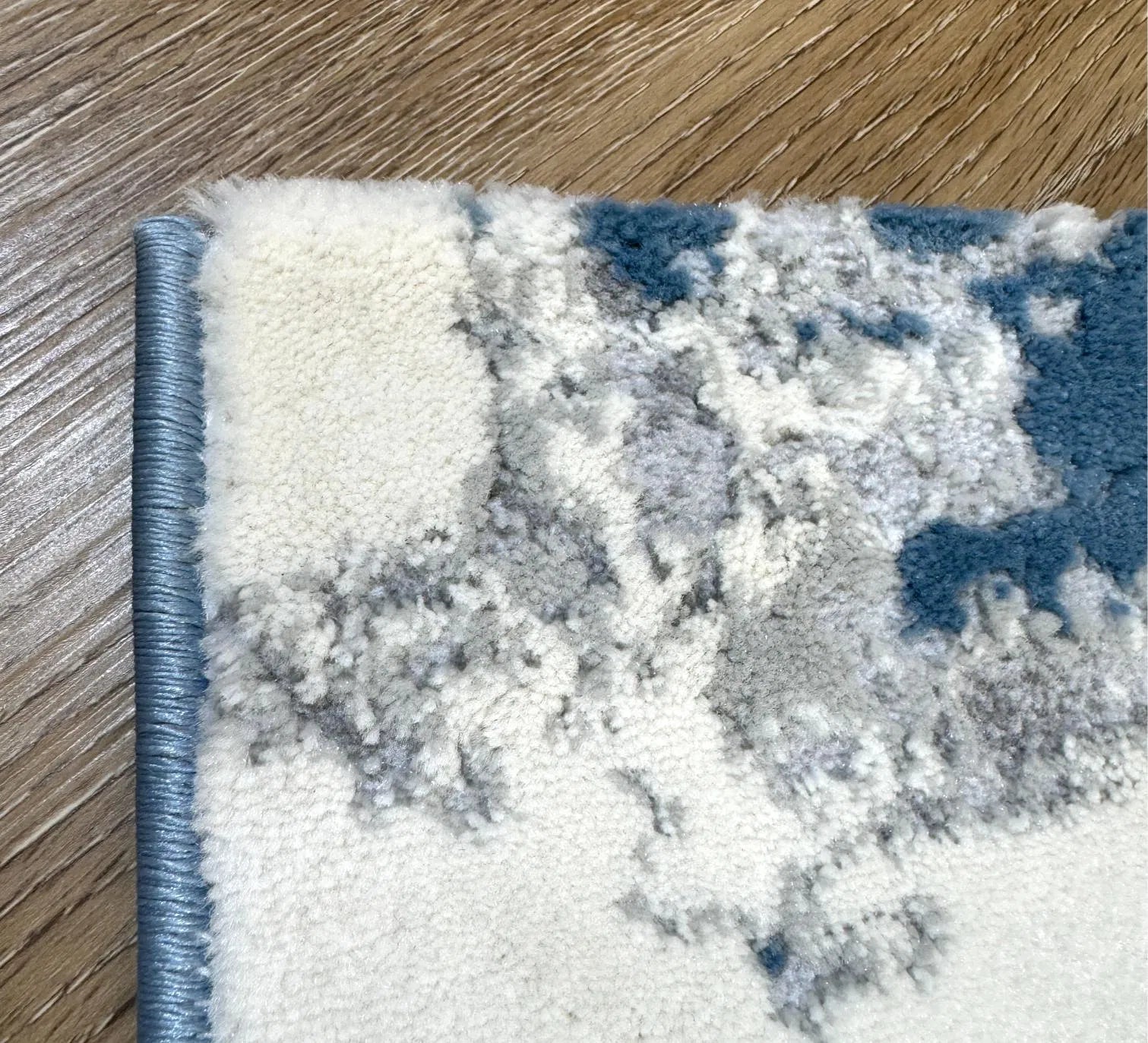 Sur Grey Sky Blue Carpet (Runner)