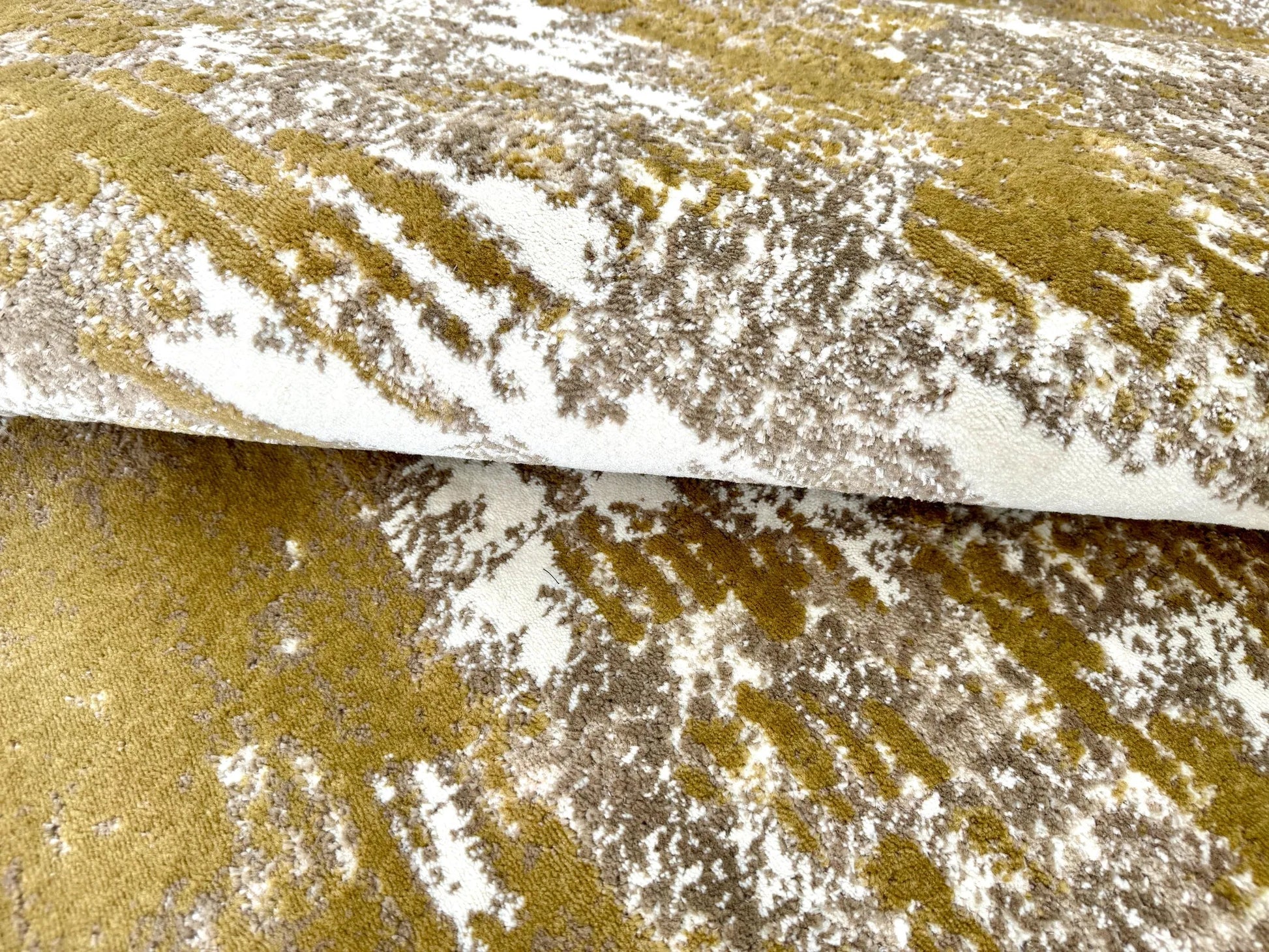 Gordon Beige Golden Carpet (Rectangle)