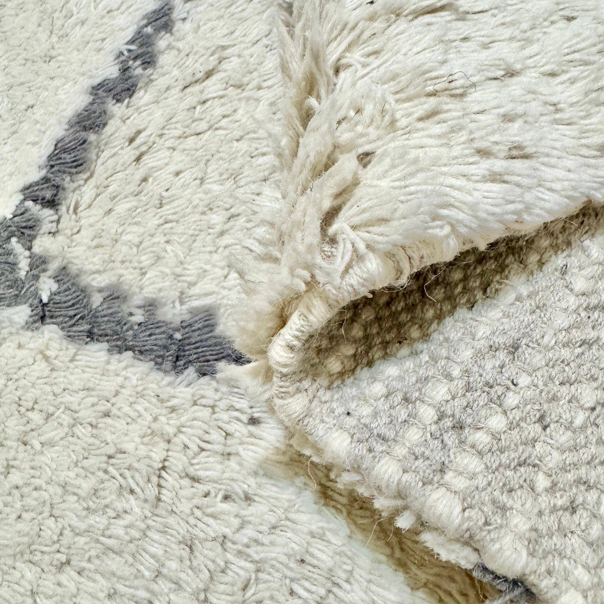 WoolShaggy-HFWS1-White-Grey9 - Handpicked Furniture AE