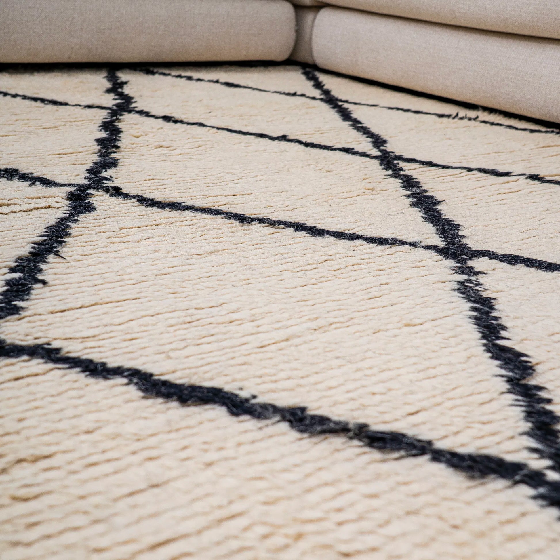 Pure Wool Carpet Meknes White (Runner)