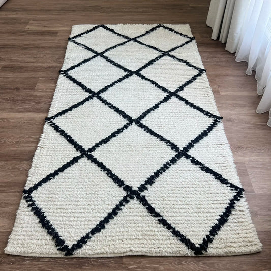 Pure Wool Carpet Meknes White (Runner)