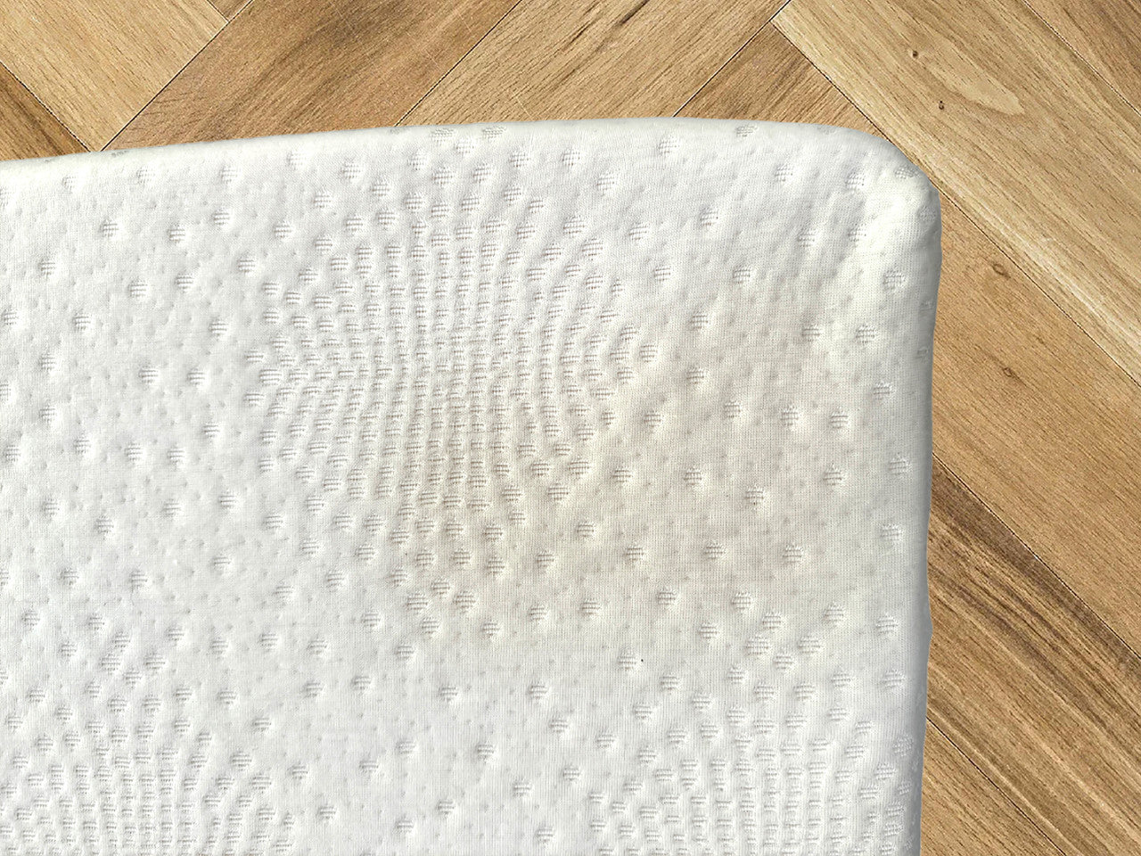 Memory Foam Mattres Topper - Medium Comfort - 3 cm++ Height - (Choose from  11 sizes)